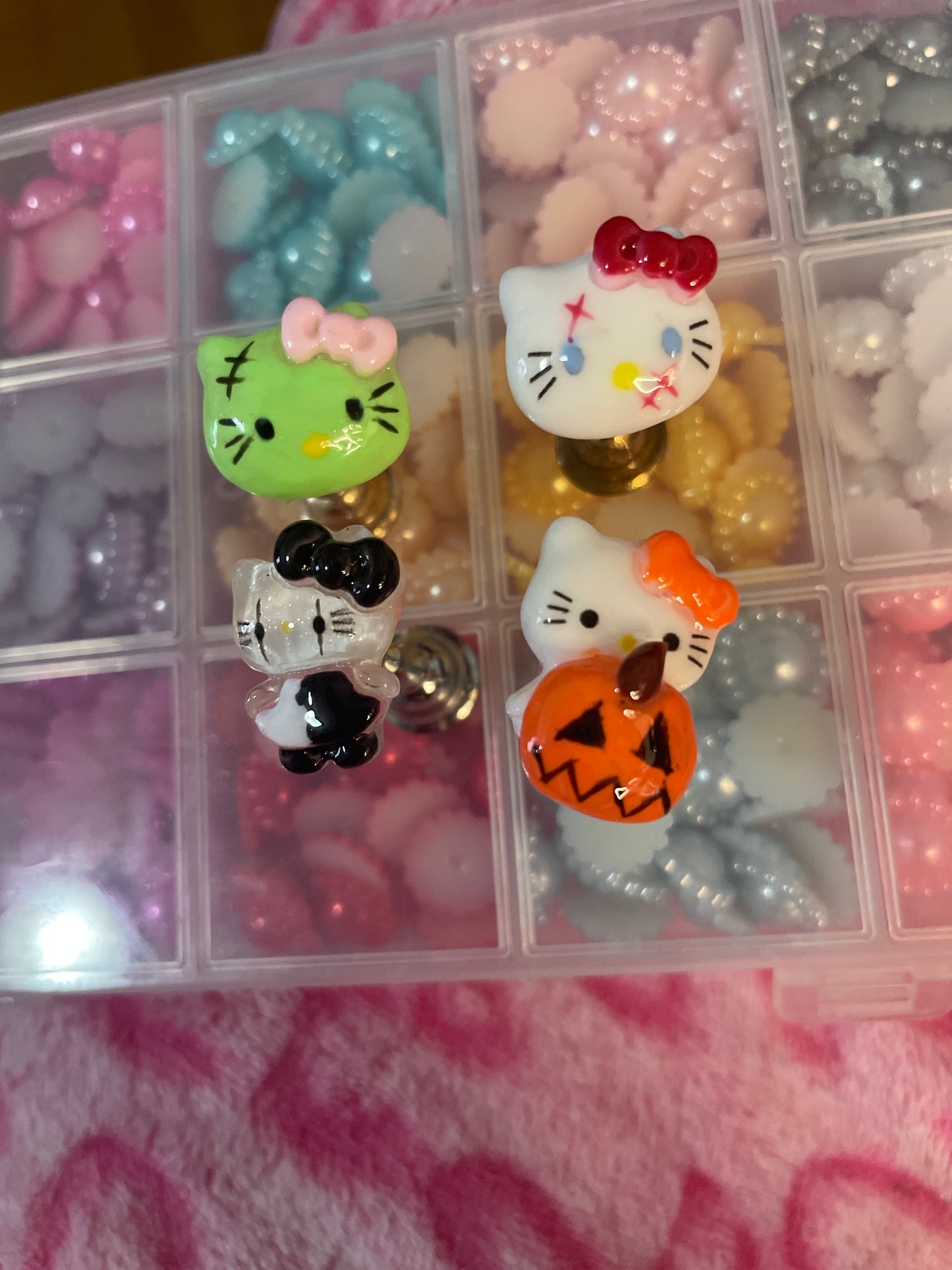 Hello kitty Halloween nail charms