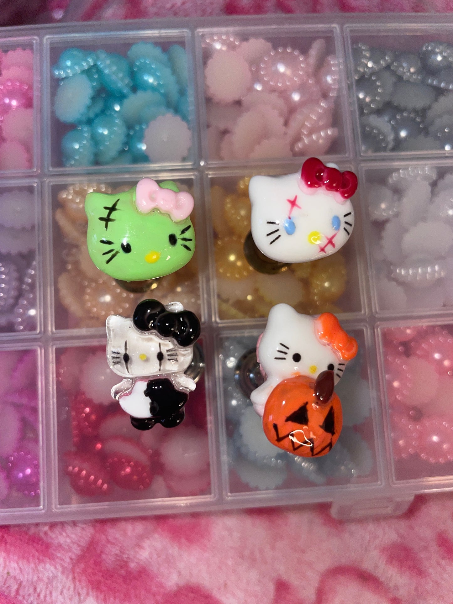 Hello kitty Halloween nail charms