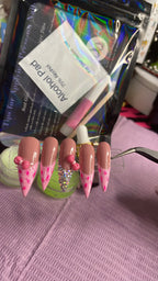 Pink and pressed💕