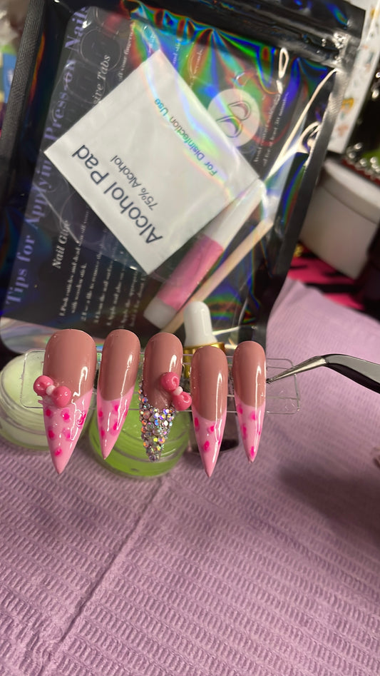 Pink and pressed💕